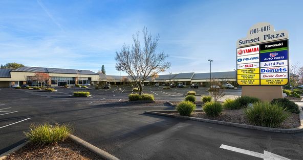 Sunset Plaza: 5905-6015 Pacific St, Rocklin, CA 95677